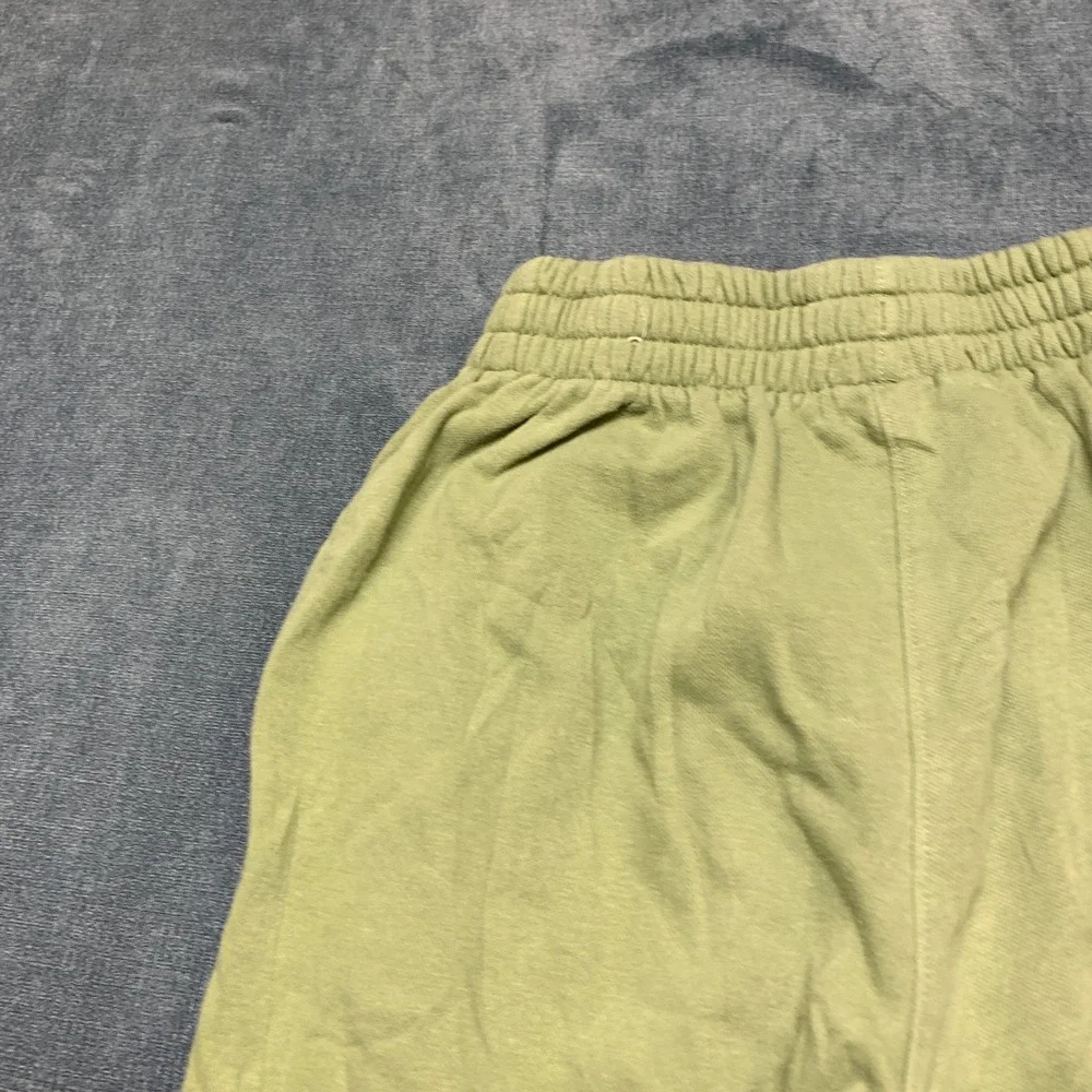 Nike Sweatpants Womens Medium Green Fleece Lined Gym Training Drawstring Waist